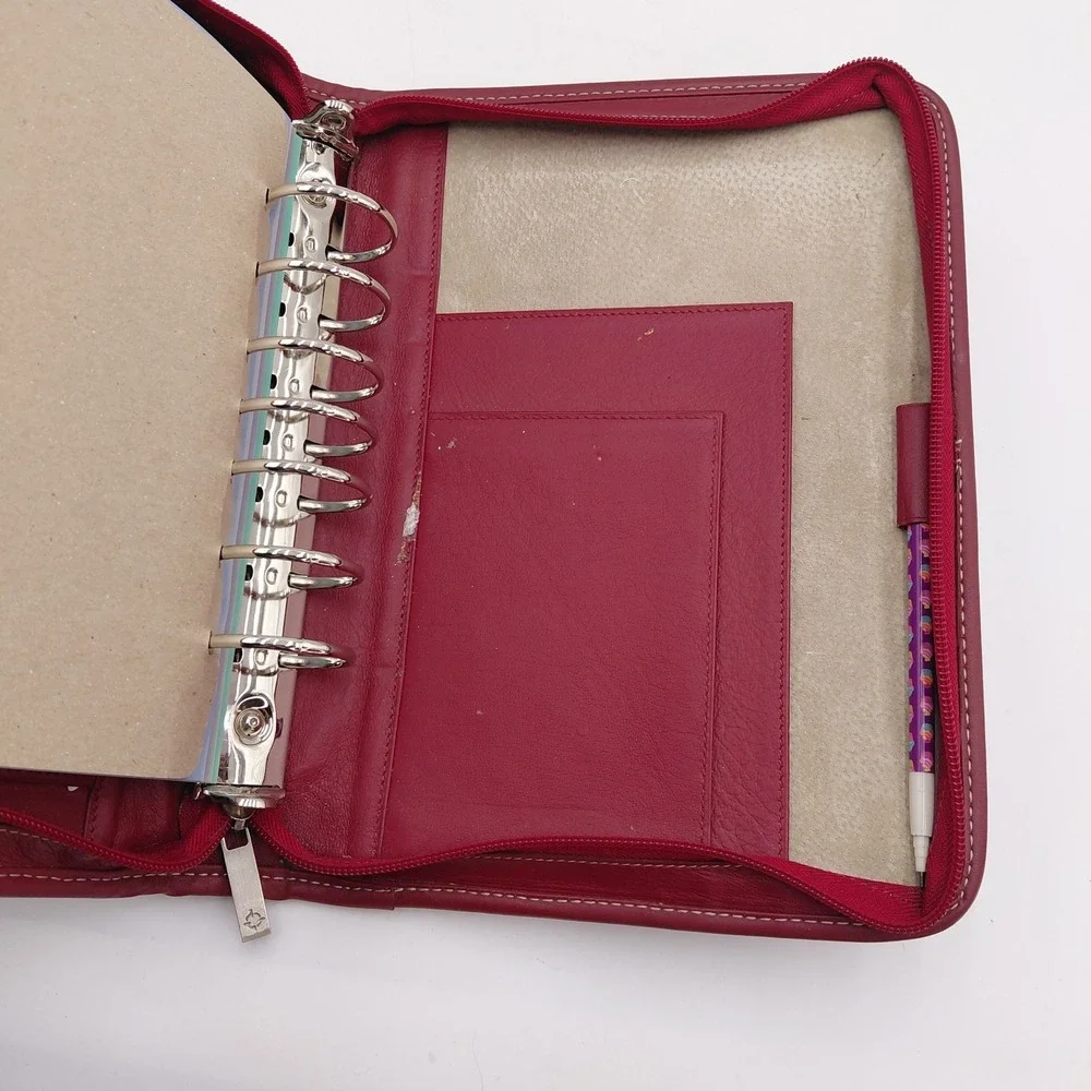 Franklin Covey Red Leather Zip Planner 7 Ring Binder Vtg 11